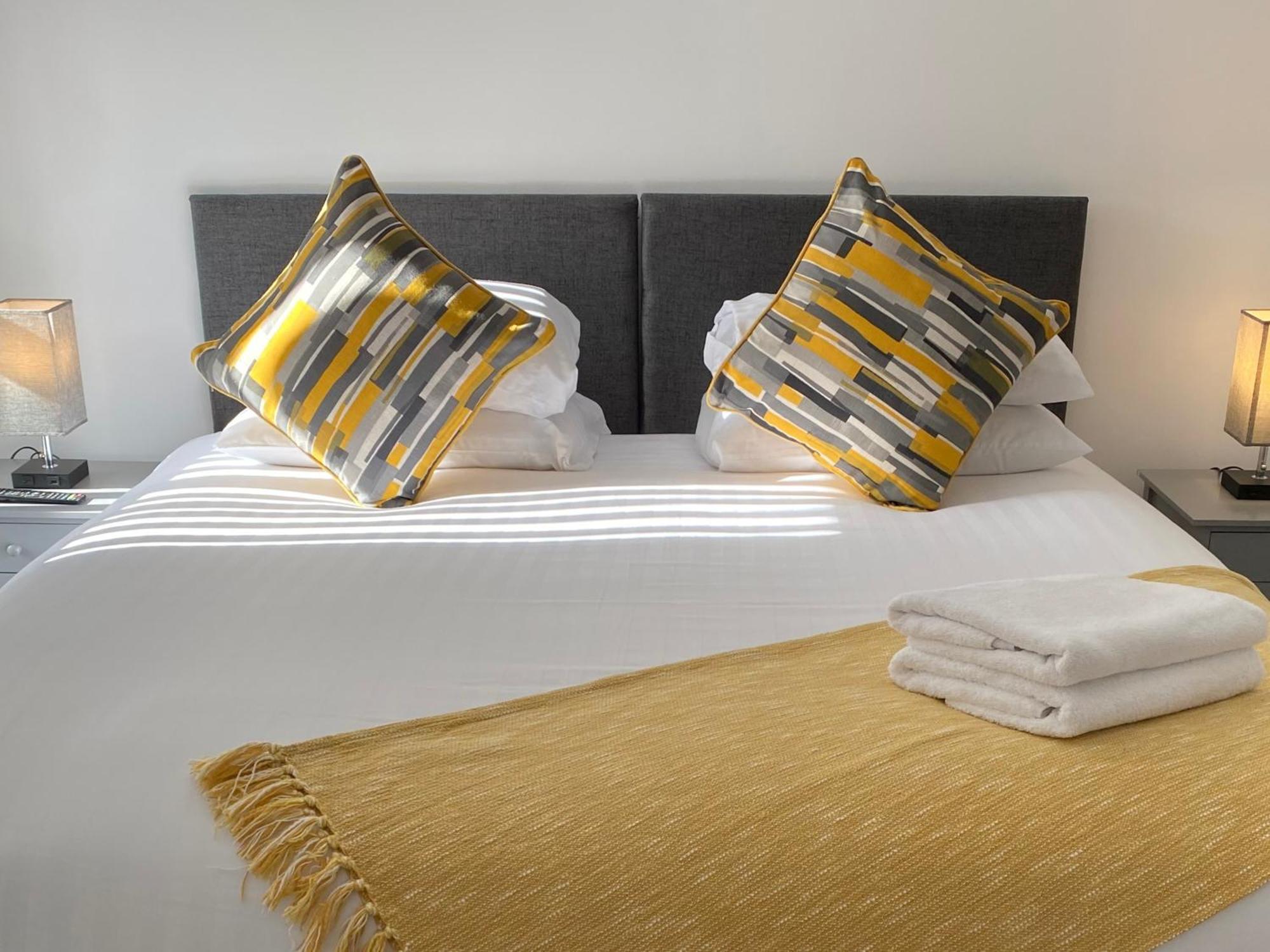 Eden Escapes Serviced Apartments 모아캠비 외부 사진